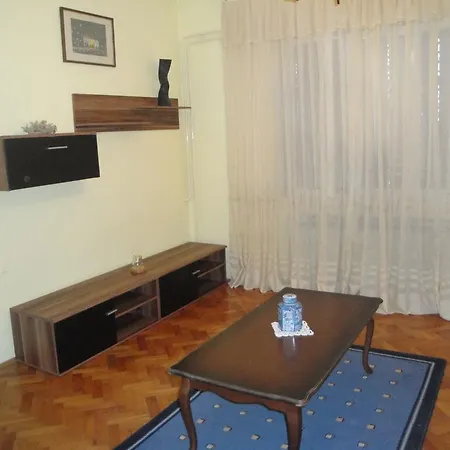 Vesna G. Apartment Silo (Krk)